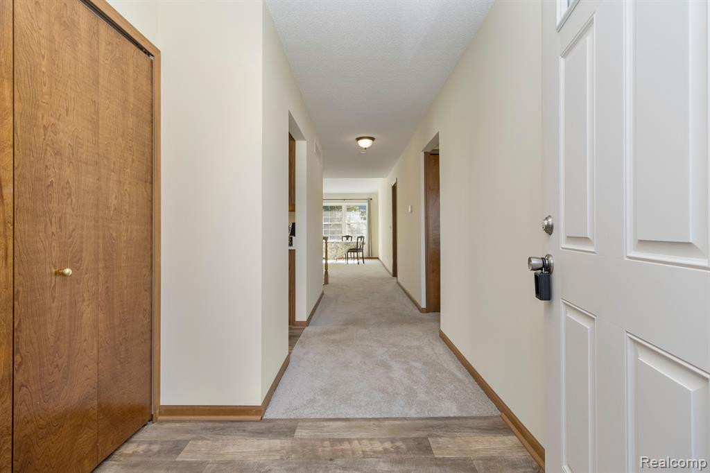 41388 Belden Circle, Novi, MI 48377 — Photo 5