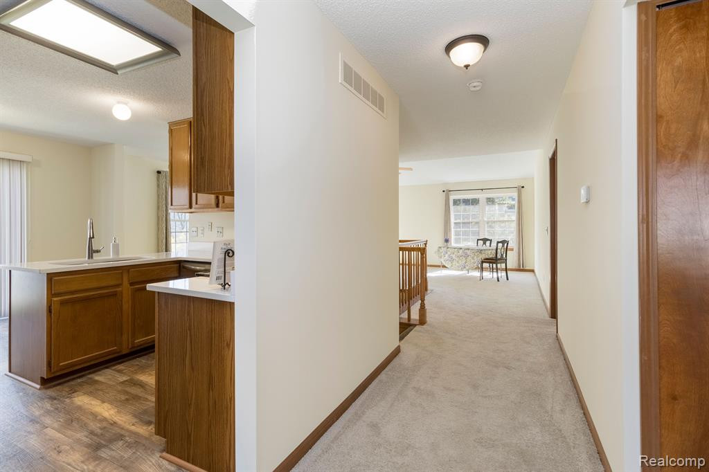 41388 Belden Circle, Novi, MI 48377 — Photo 7