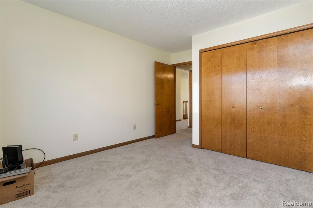 41388 Belden Circle, Novi, MI 48377 — Photo 15