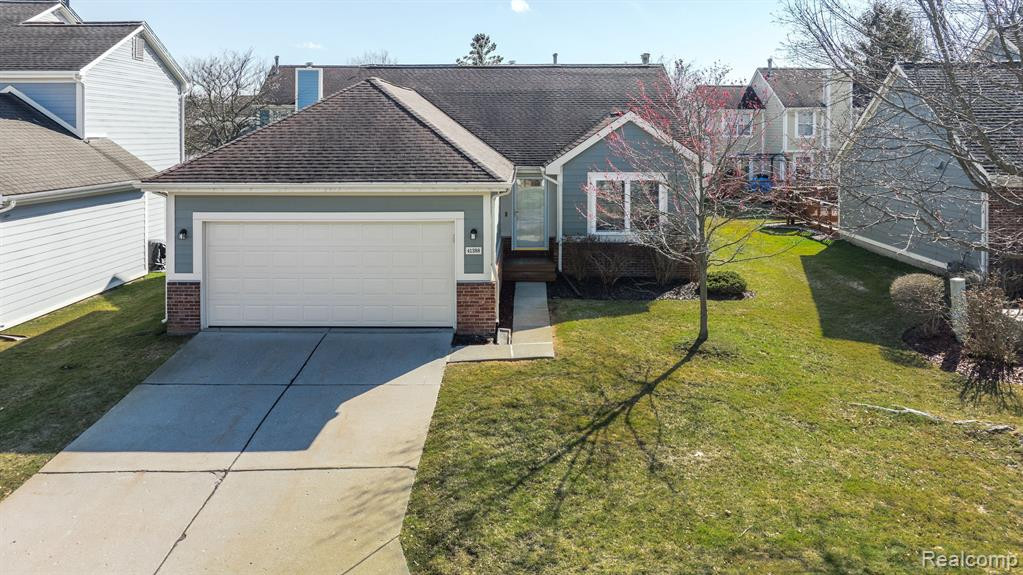 41388 Belden Circle, Novi, MI 48377 — Photo 40