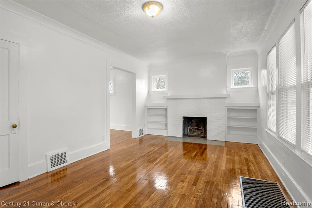 415 MANISTIQUE Street, Detroit, MI 48215 — Photo 5