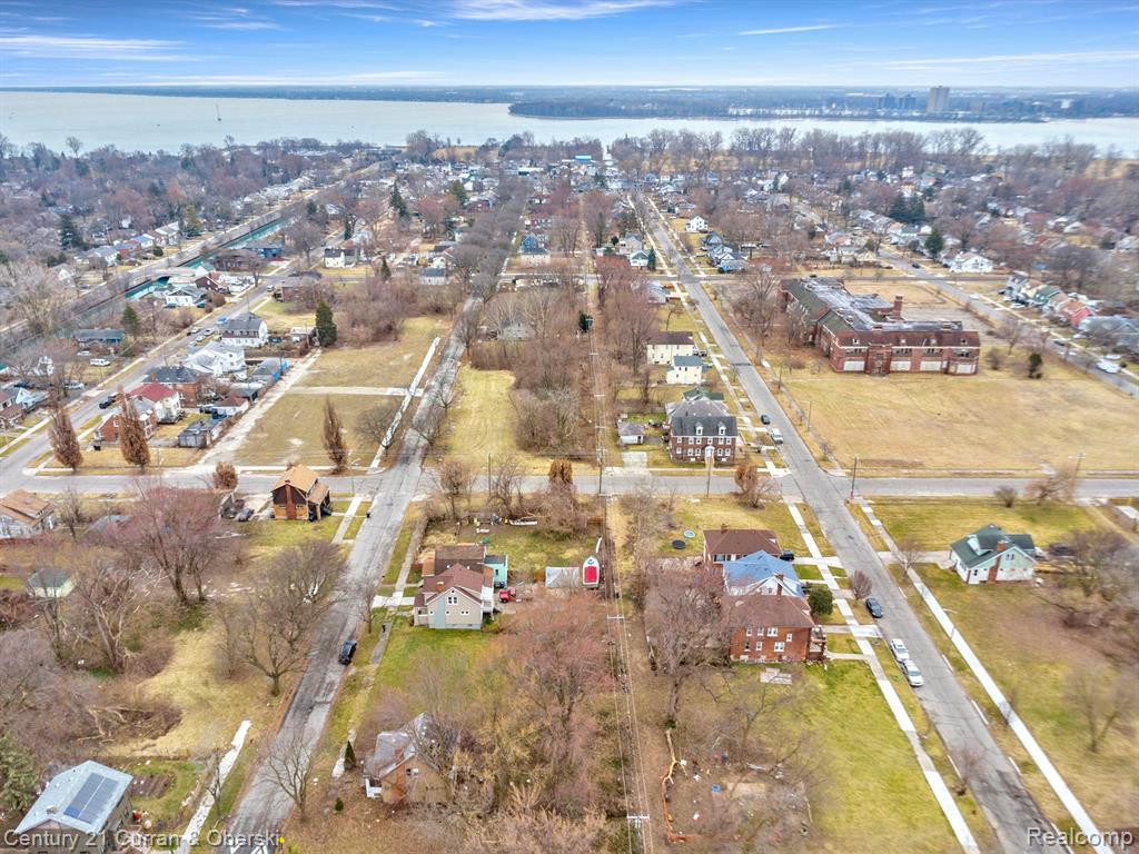 415 MANISTIQUE Street, Detroit, MI 48215 — Photo 28