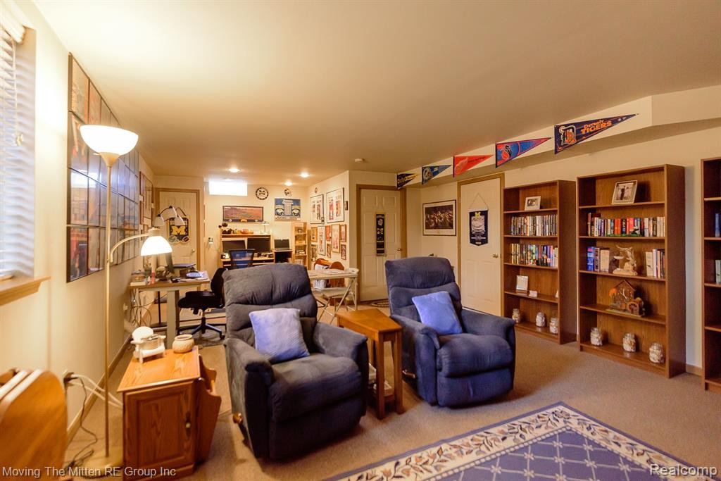 8798 PRAIRIE Court, Van Buren, MI 48111 — Photo 28