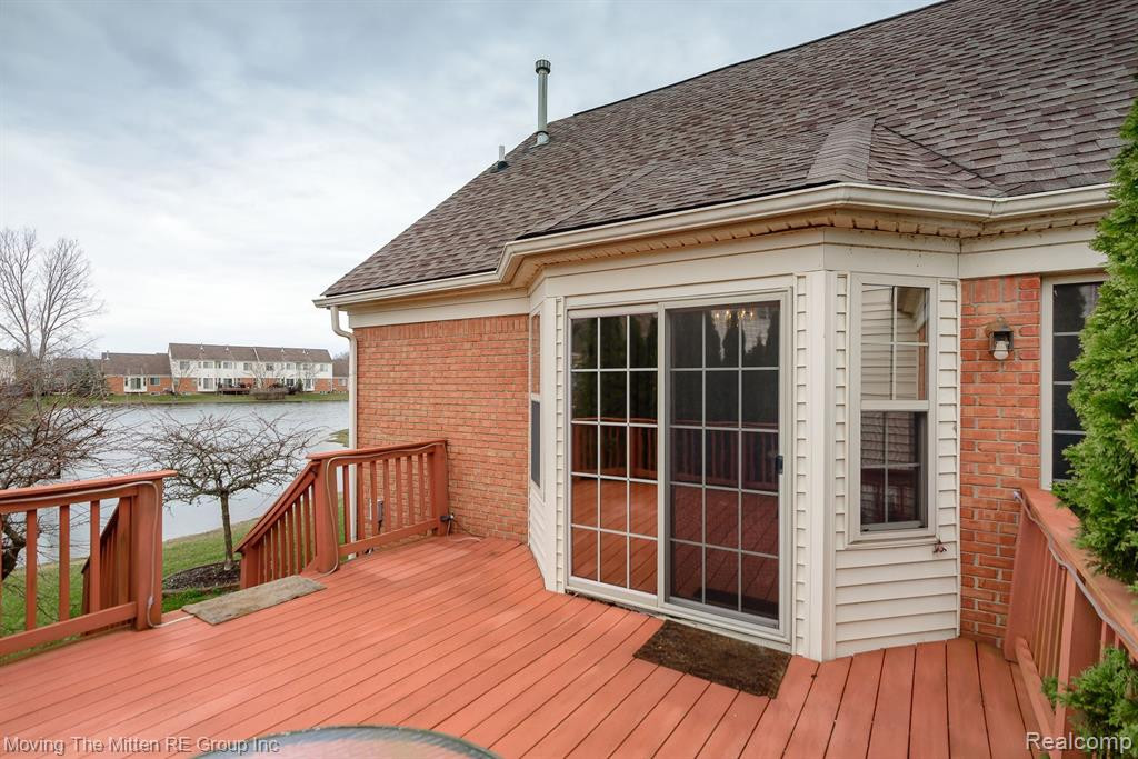 8798 PRAIRIE Court, Van Buren, MI 48111 — Photo 32