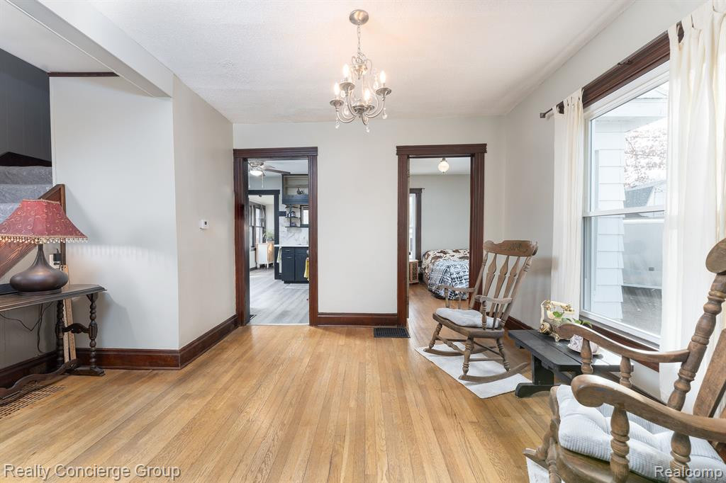 515 CRANDALL Street, Albion, MI 49224 — Photo 8