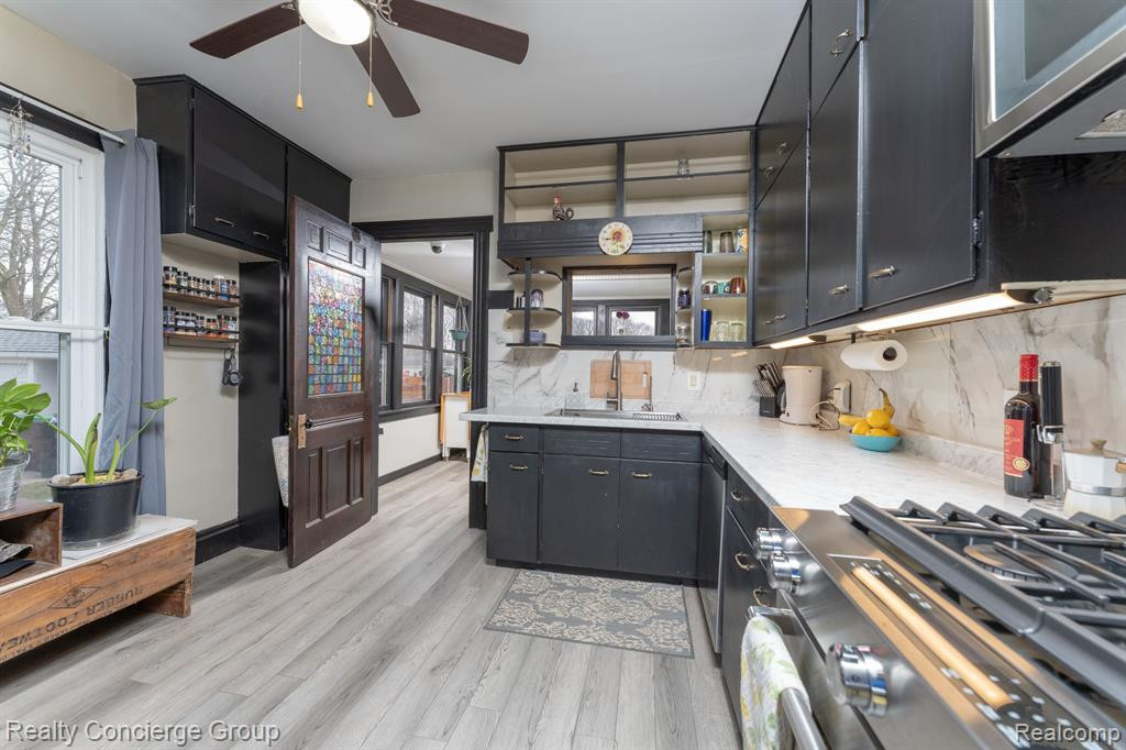 515 CRANDALL Street, Albion, MI 49224 — Photo 11