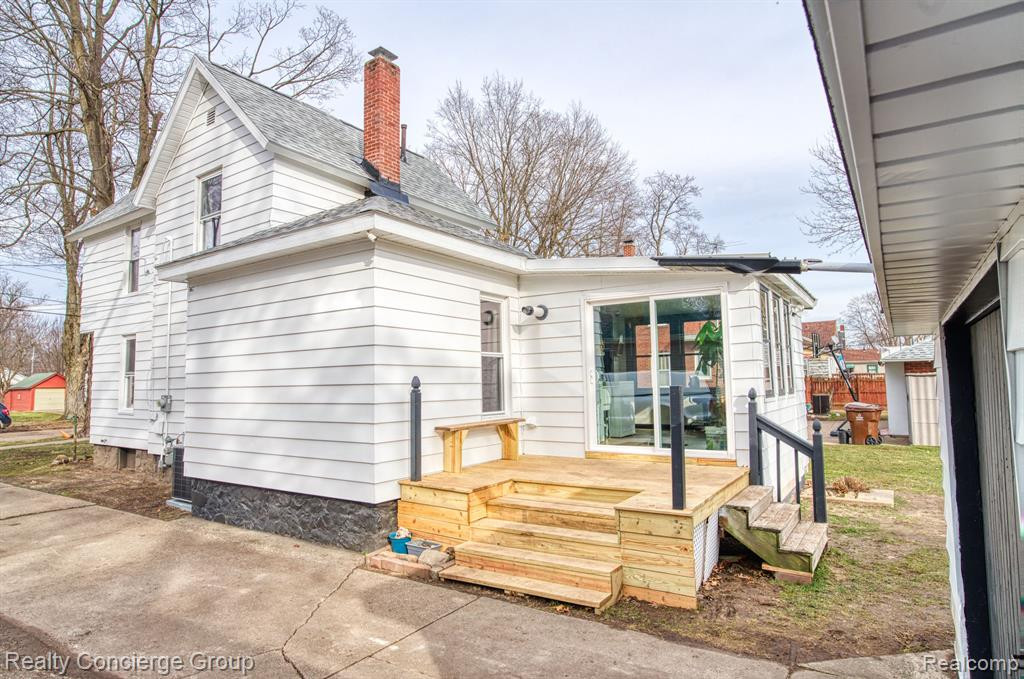515 CRANDALL Street, Albion, MI 49224 — Photo 26