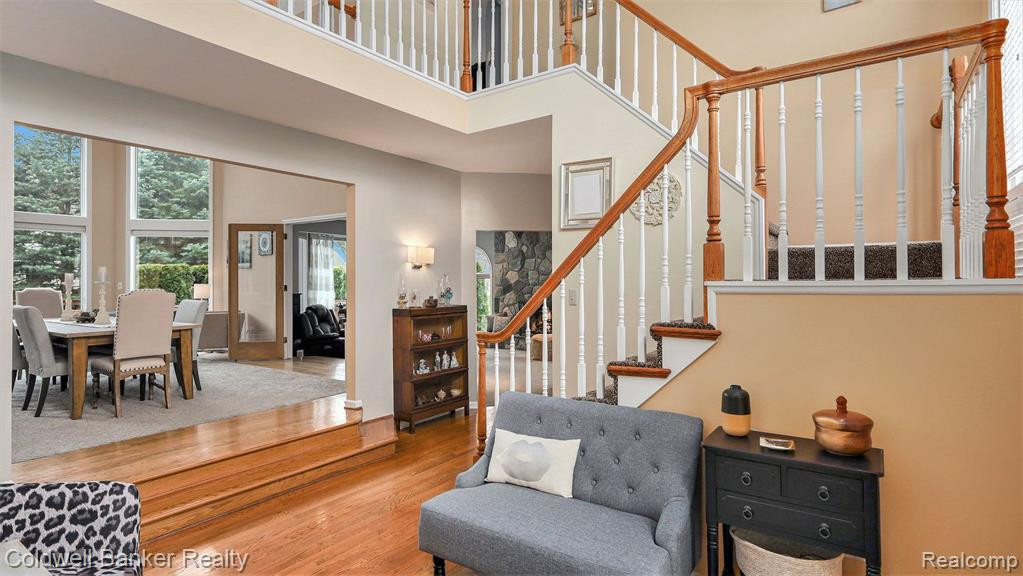 954 RIVER VALLEY Drive, Lake Orion, MI 48362 — Photo 9