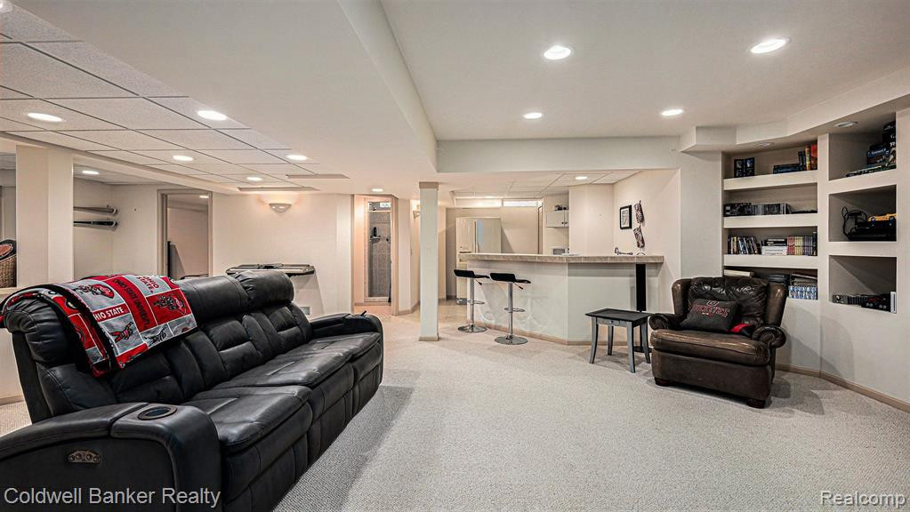 954 RIVER VALLEY Drive, Lake Orion, MI 48362 — Photo 30