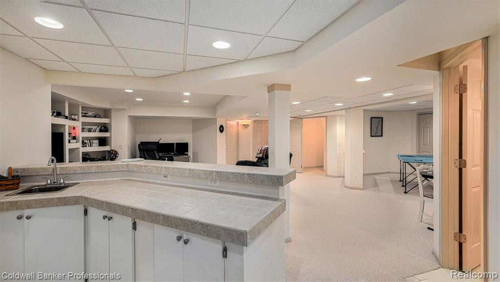 954 RIVER VALLEY Drive, Lake Orion, MI 48362 — Photo 31