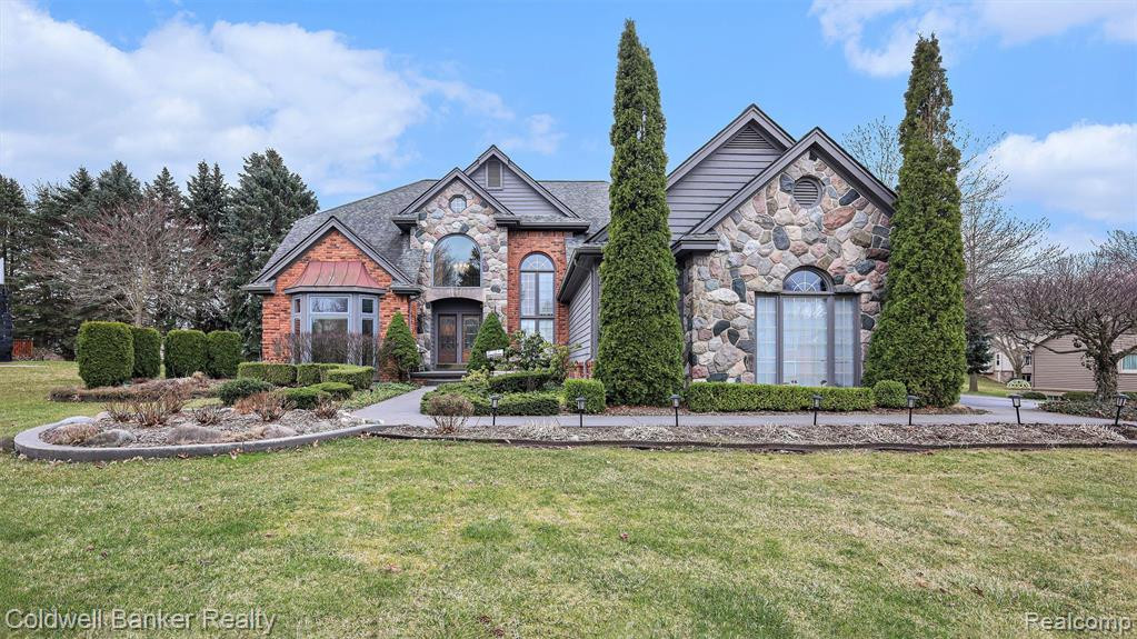 954 RIVER VALLEY Drive, Lake Orion, MI 48362 — Photo 36