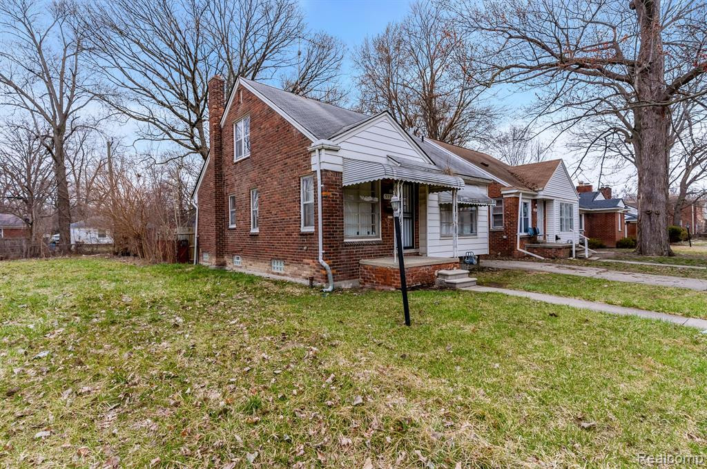 9355 PATTON Street, Detroit, MI 48228 — Photo 4