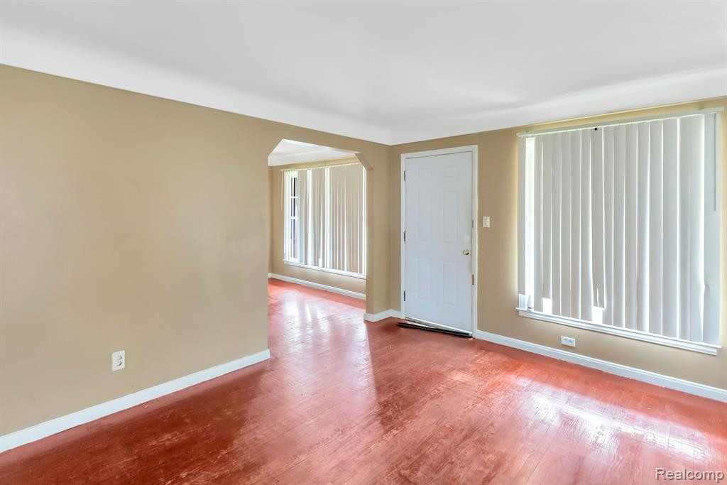 9355 PATTON Street, Detroit, MI 48228 — Photo 7