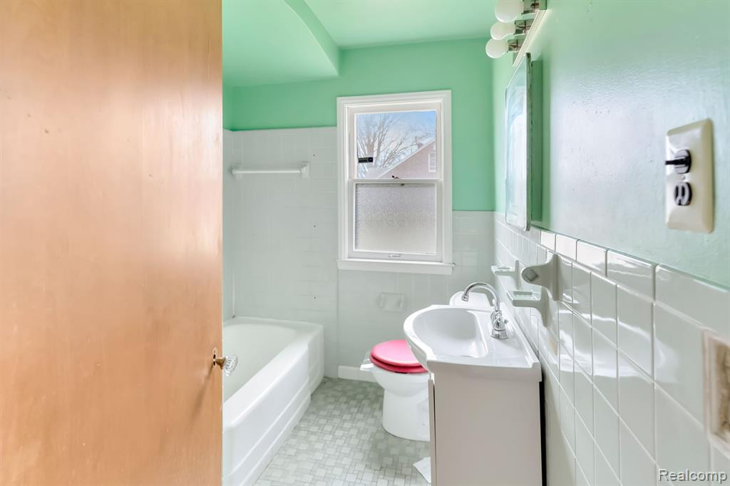 9355 PATTON Street, Detroit, MI 48228 — Photo 13