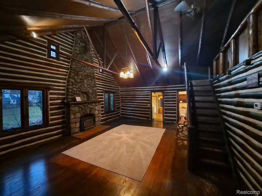 98 N HOLCOMB Road, Clarkston, MI — Photo 9