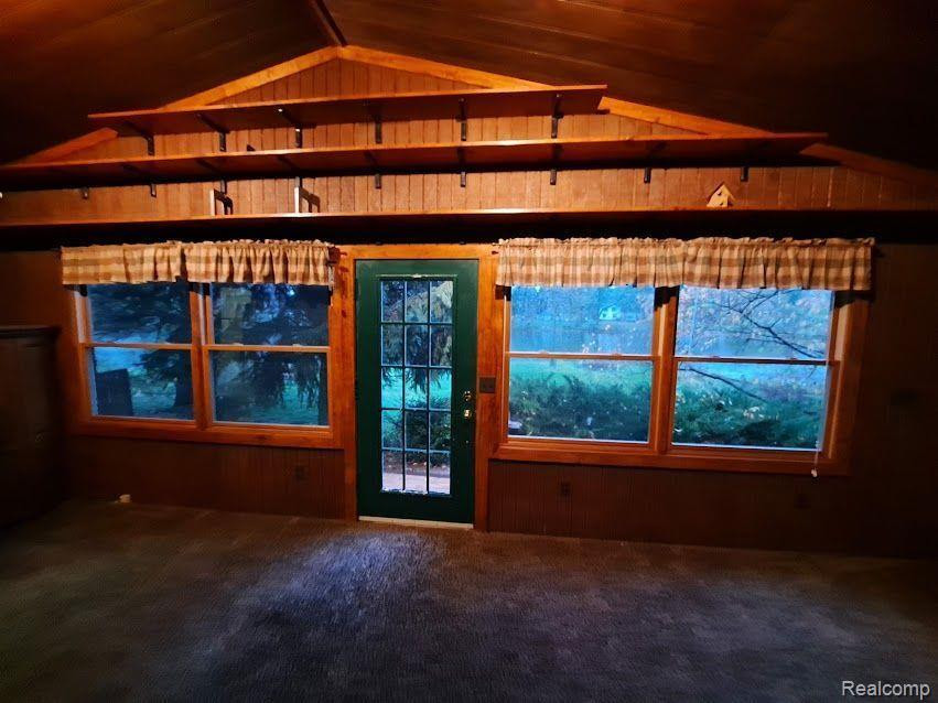 98 N HOLCOMB Road, Clarkston, MI — Photo 12