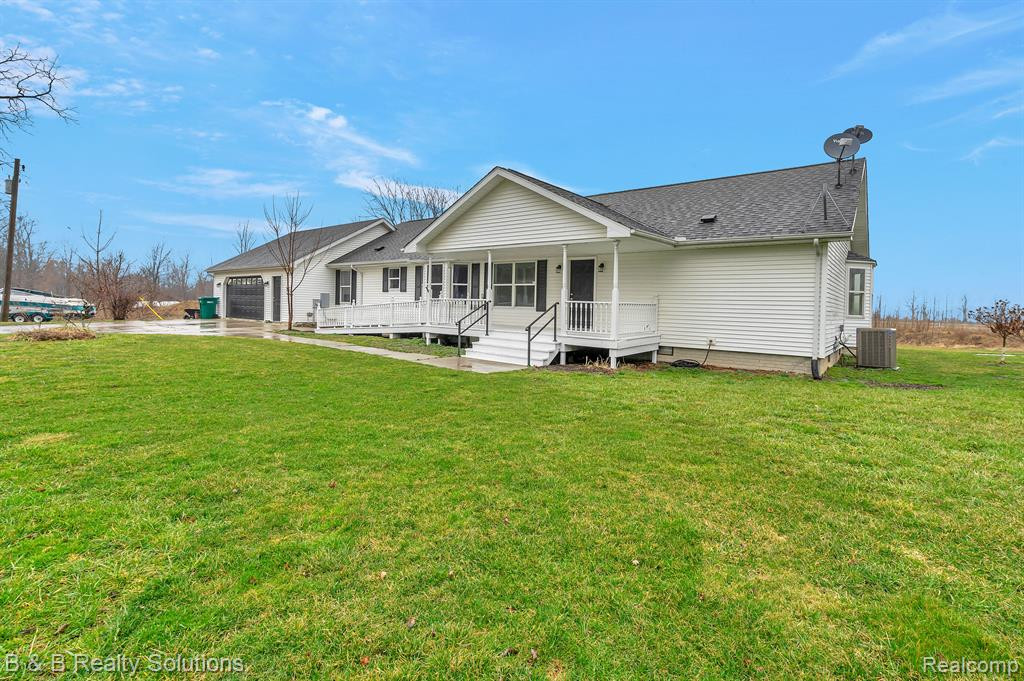 2391 DODDS Road, North Branch, MI 48461 — Photo 3