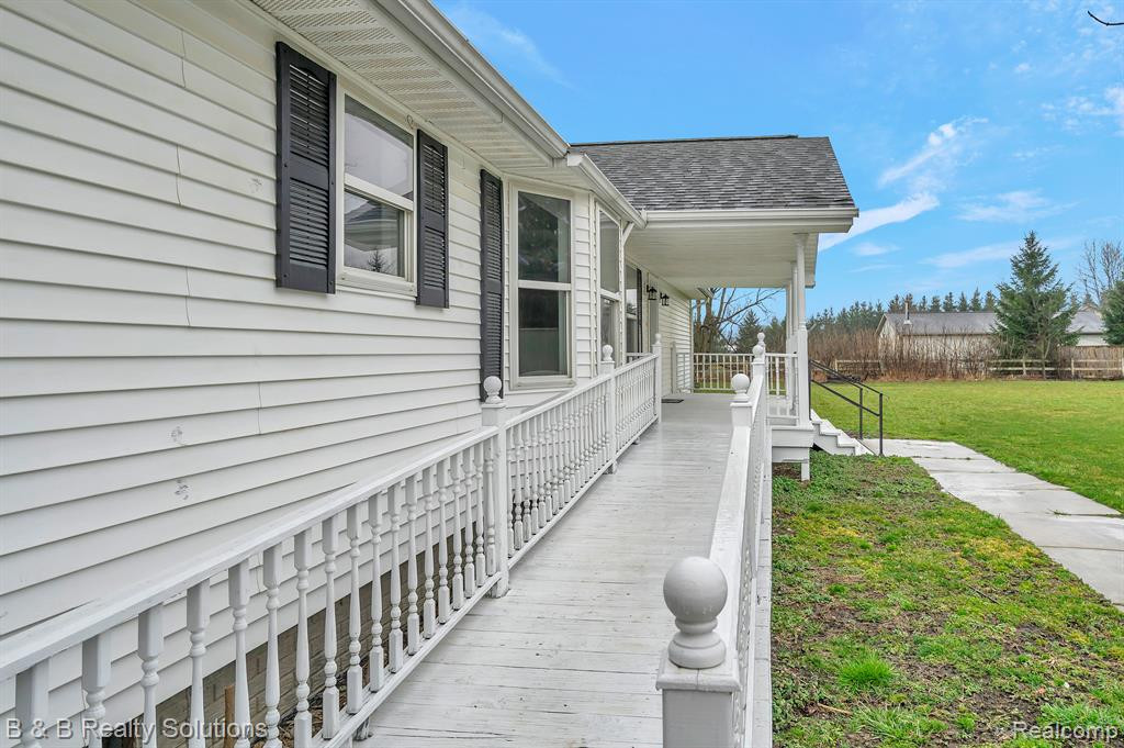 2391 DODDS Road, North Branch, MI 48461 — Photo 4