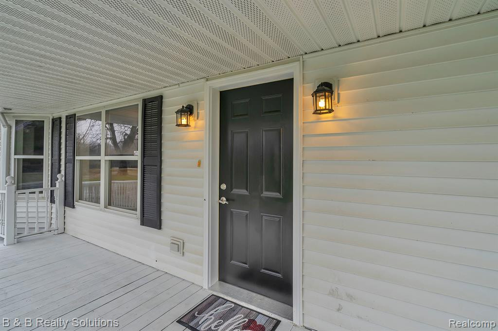 2391 DODDS Road, North Branch, MI 48461 — Photo 6