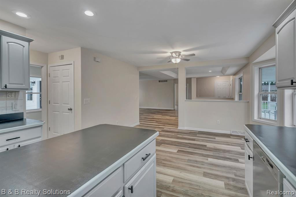 2391 DODDS Road, North Branch, MI 48461 — Photo 15