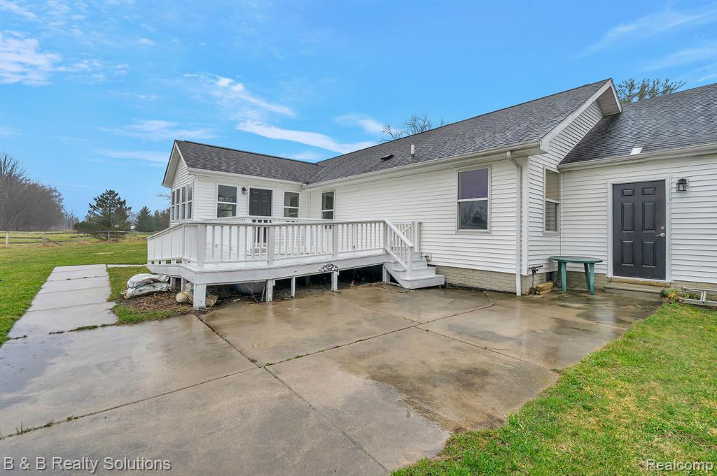 2391 DODDS Road, North Branch, MI 48461 — Photo 31