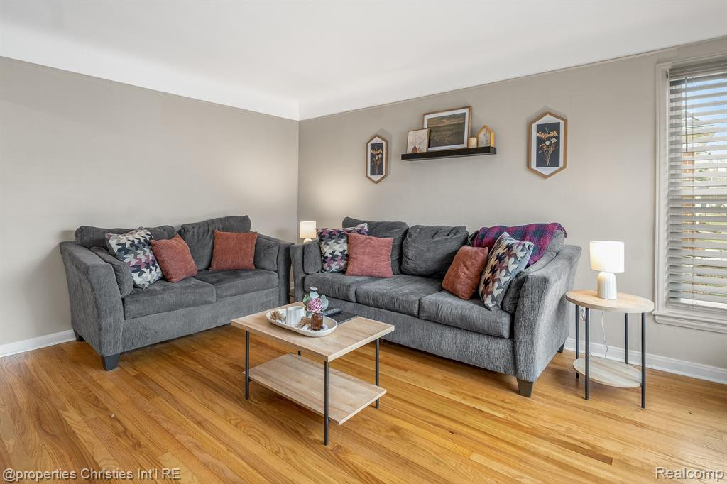 9311 FOX Avenue, Allen Park, MI 48101 — Photo 4