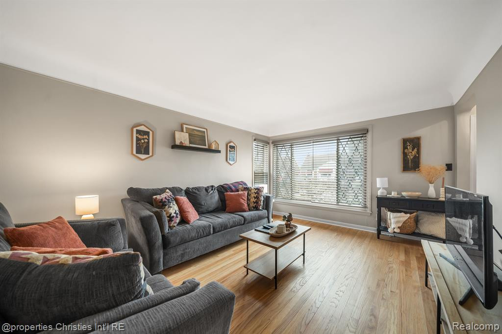9311 FOX Avenue, Allen Park, MI 48101 — Photo 5