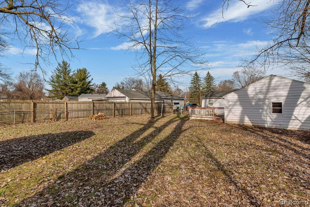 6050 SOUTHBROOK Avenue, Lansing, MI 48911 — Photo 25