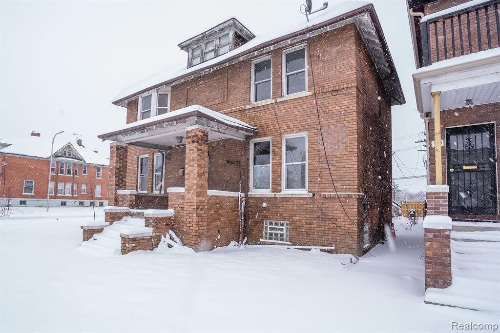 801 W EUCLID Street, Detroit, MI 48202 — Photo 5