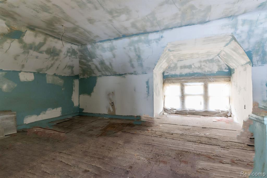 801 W EUCLID Street, Detroit, MI 48202 — Photo 19