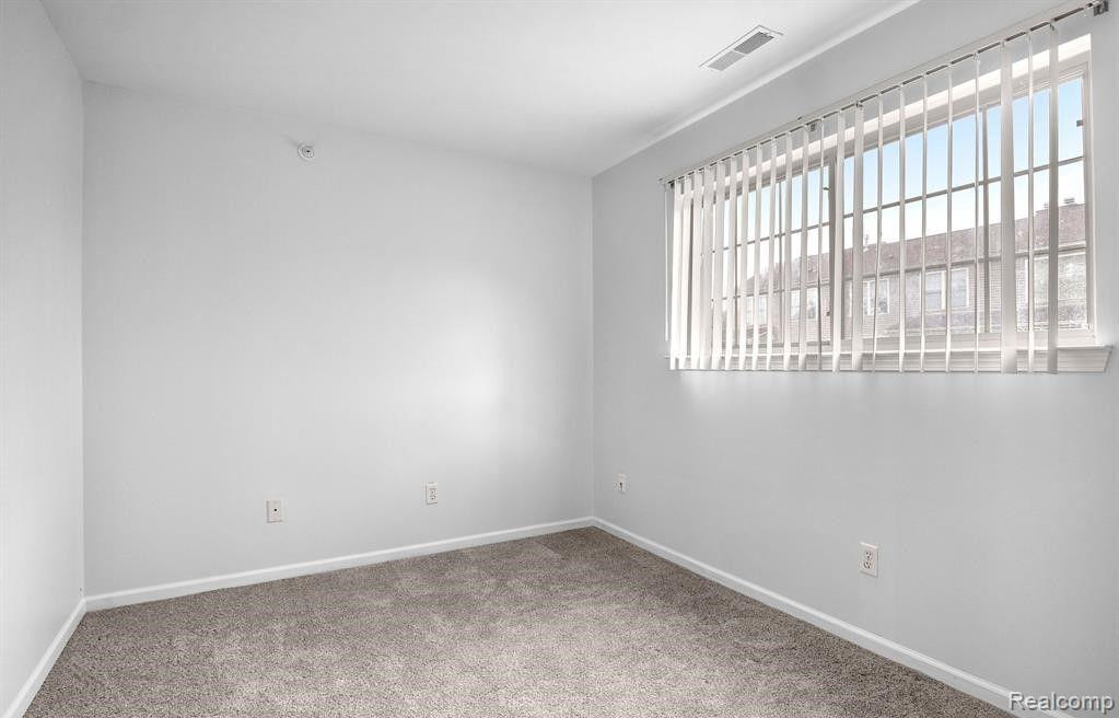 26 GEORGETOWN, Dearborn, MI 48126 — Photo 10