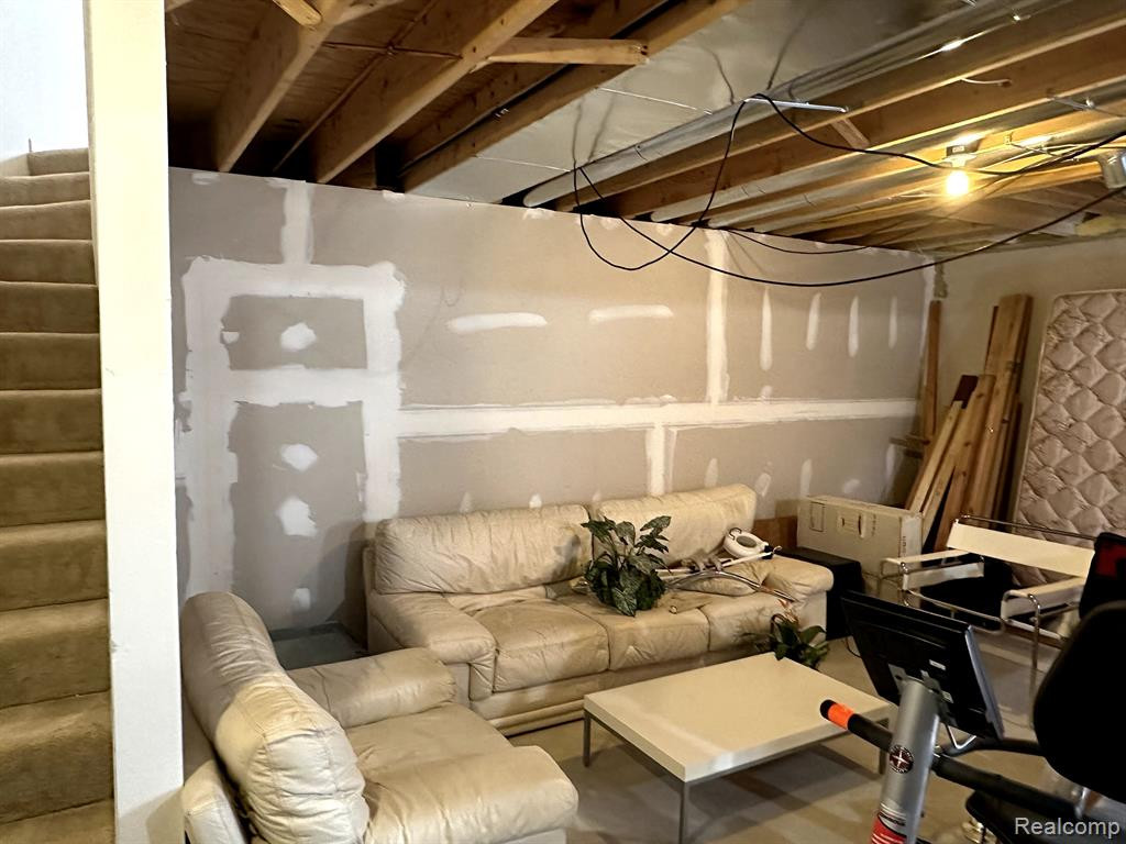41019 HARVEST Lane, Clinton Twp, MI 48038 — Photo 16