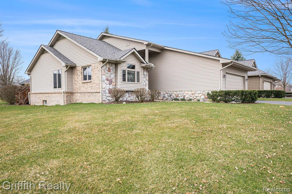 1011 STEPH Lane, Brighton, MI 48116 — Photo 26