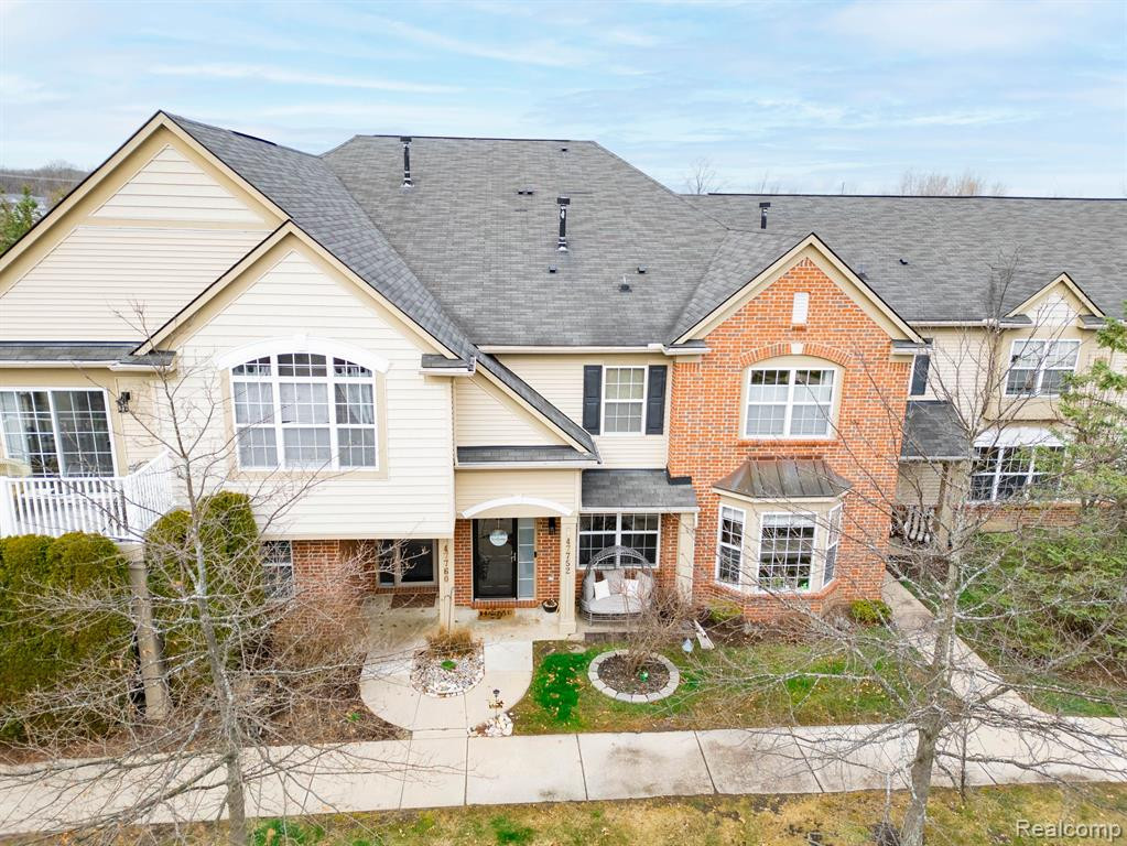 47752 PEMBROKE Drive, Canton, MI 48188 — Photo 2