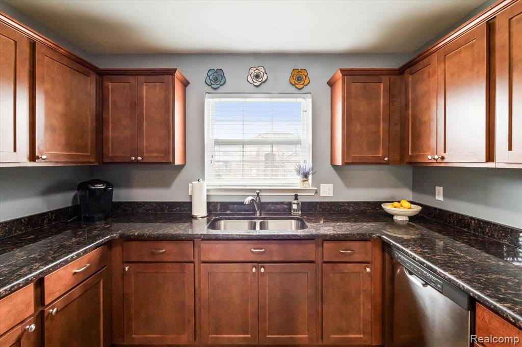 6212 CHESHIRE PARK Drive, Clarkston, MI — Photo 9