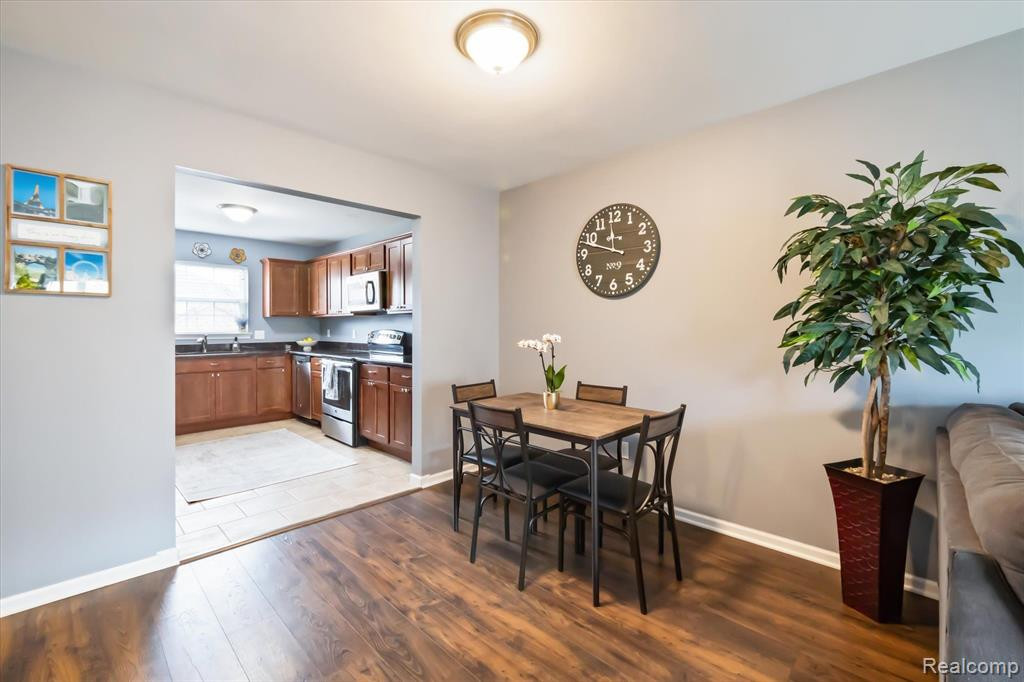 6212 CHESHIRE PARK Drive, Clarkston, MI — Photo 11