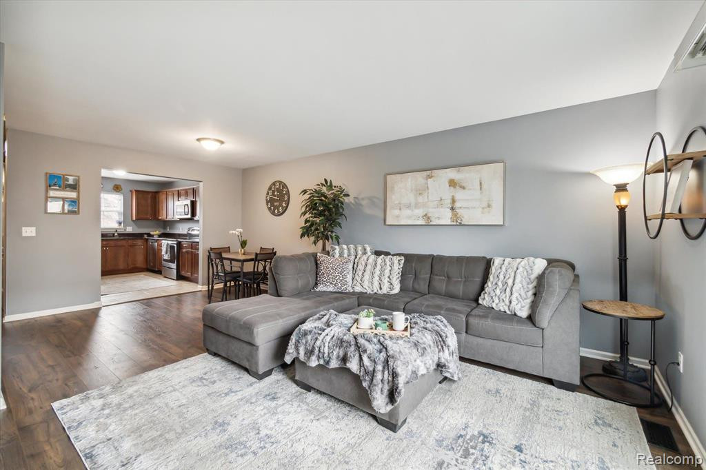 6212 CHESHIRE PARK Drive, Clarkston, MI — Photo 16