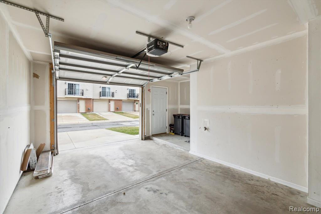6212 CHESHIRE PARK Drive, Clarkston, MI — Photo 34