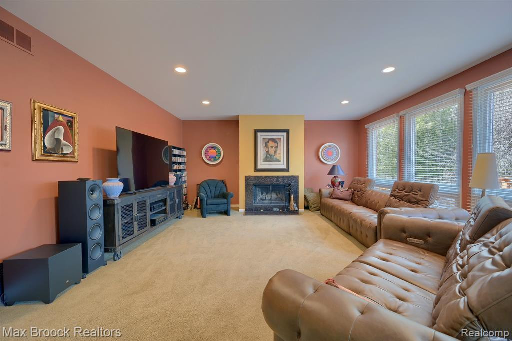 6504 SHADOWOOD Drive, West Bloomfield, MI — Photo 14