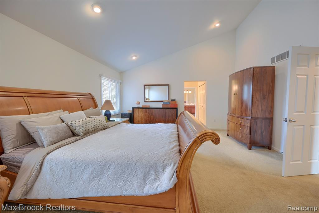 6504 SHADOWOOD Drive, West Bloomfield, MI — Photo 20