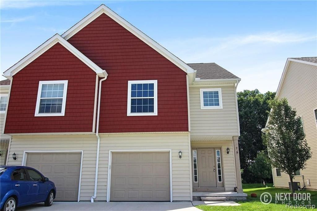 933 Pathfinder Road, Oxford, MI 48371 — front exterior