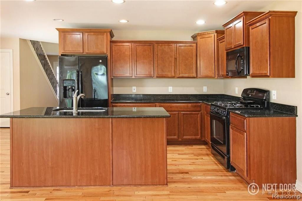 933 Pathfinder Road, Oxford, MI 48371 — Photo 7