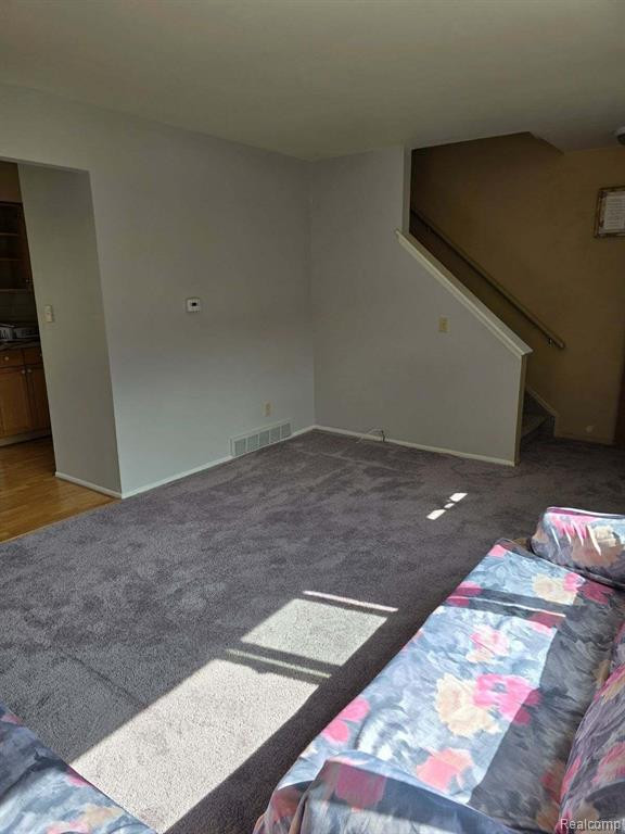 8123 BRISTOL Street, Westland, MI — Photo 4