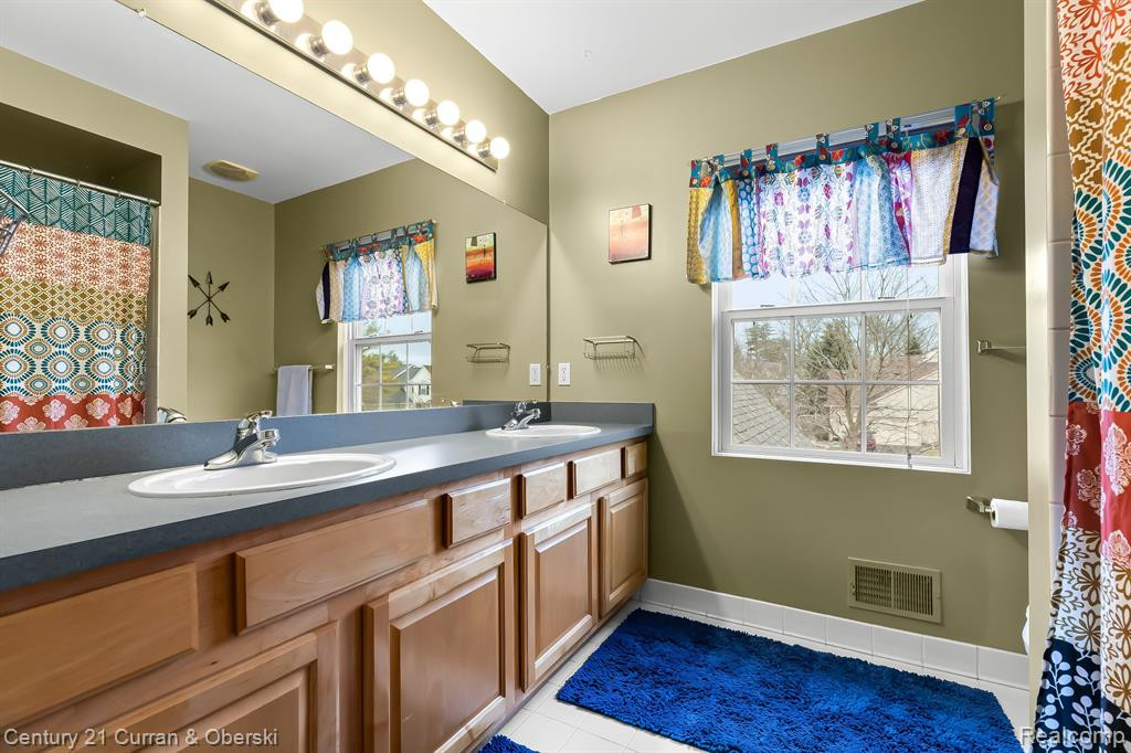 470 BOULDER LAKE Drive, Oxford, MI 48371 — Photo 23