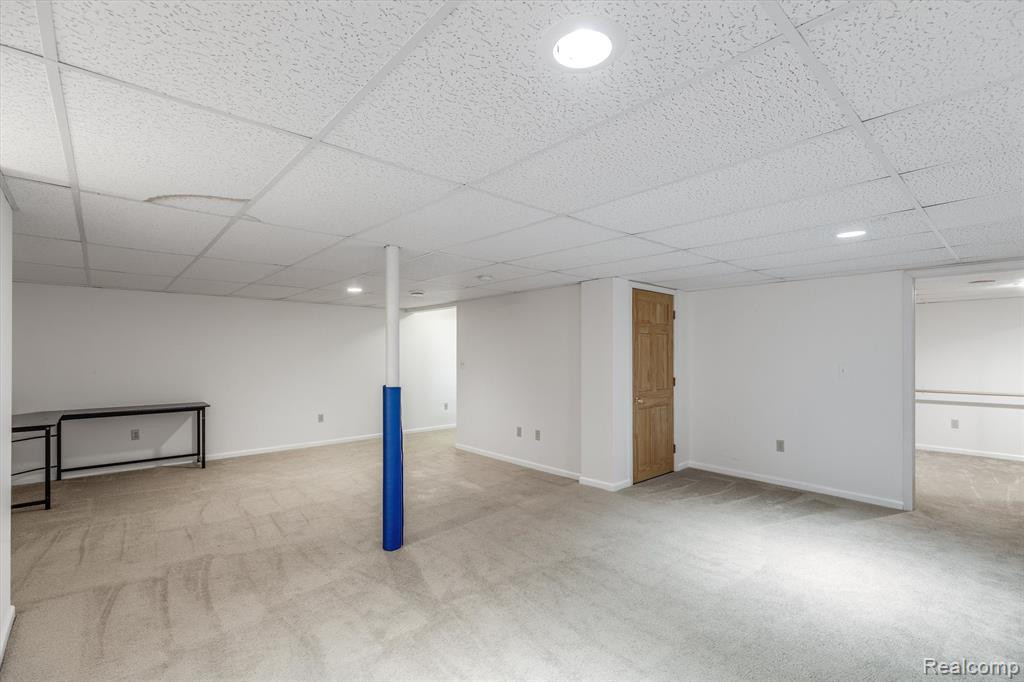 260 CLOVERLEAF Court, Ann Arbor, MI 48103 — Photo 42