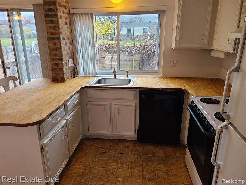 3381 BURBANK Drive, 47, Ann Arbor, MI 48105 — Photo 6