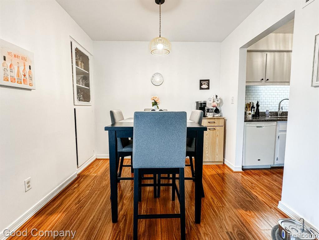 1750 MONTICELLO Street, Unit #5, Trenton, MI 48183 — Photo 7