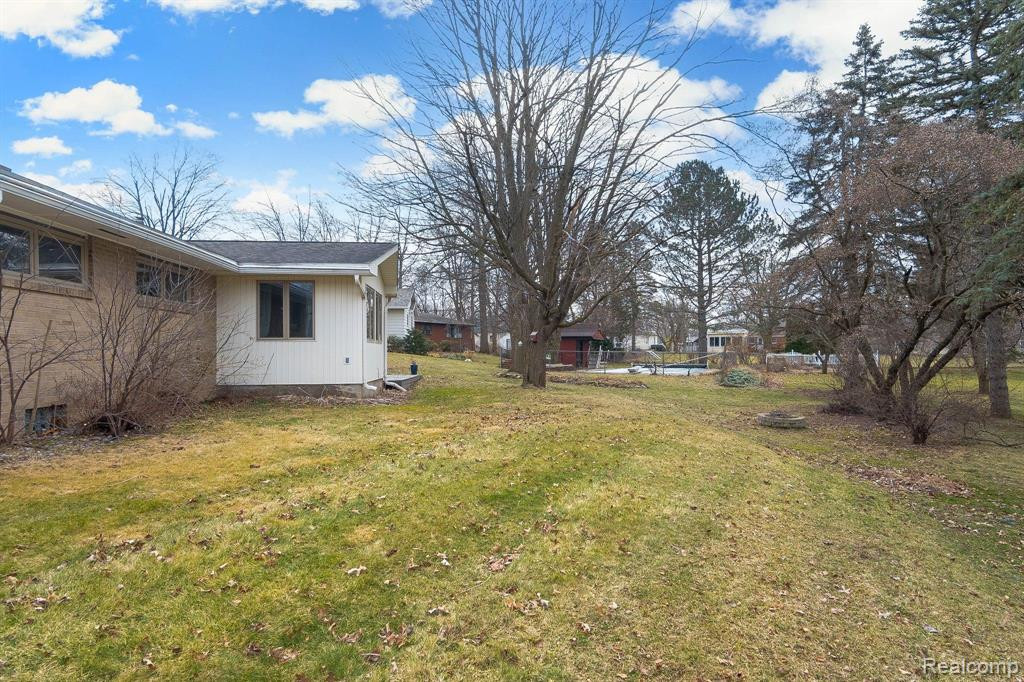 932 E SCOTT Street, Grand Ledge, MI 48837 — Photo 6