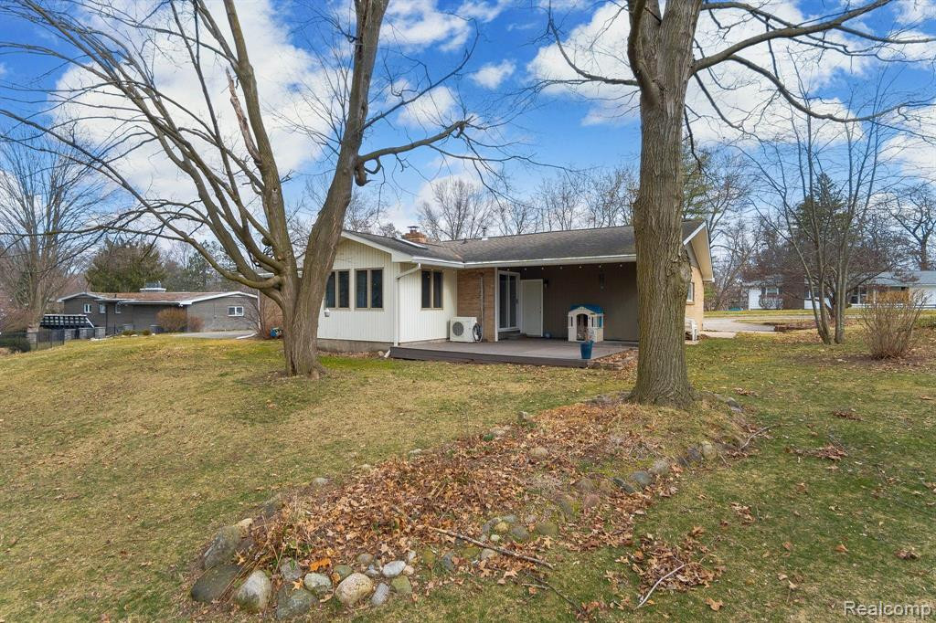 932 E SCOTT Street, Grand Ledge, MI 48837 — Photo 7