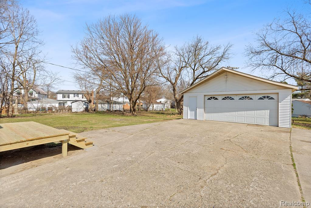 81 Meadle Court, Mount Clemens, MI 48043 — Photo 4
